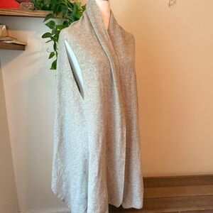 Kier J Sweater Vest